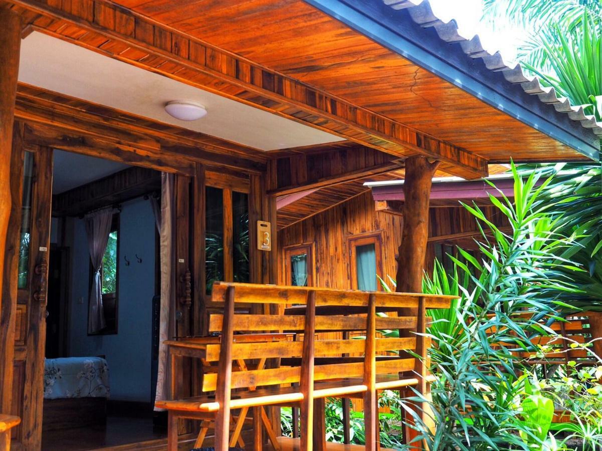Baansuan Resort Don Sak Exterior foto